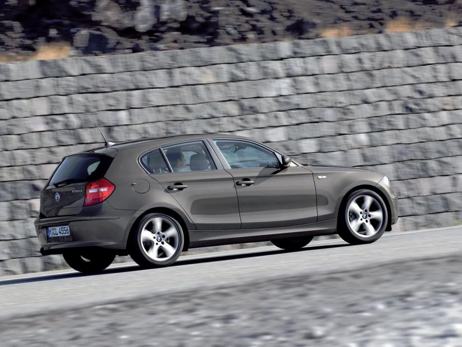  BMW 120d 5-Door 2007 года  (фото 13 из 53)